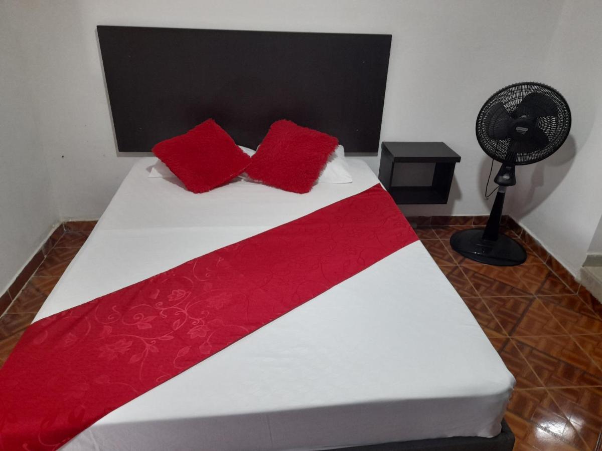 Apartaestudios El Jardin Cali Zewnętrze zdjęcie