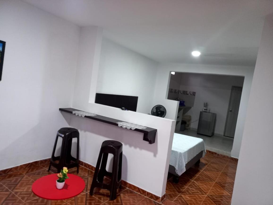 Apartaestudios El Jardin Cali Pokój zdjęcie